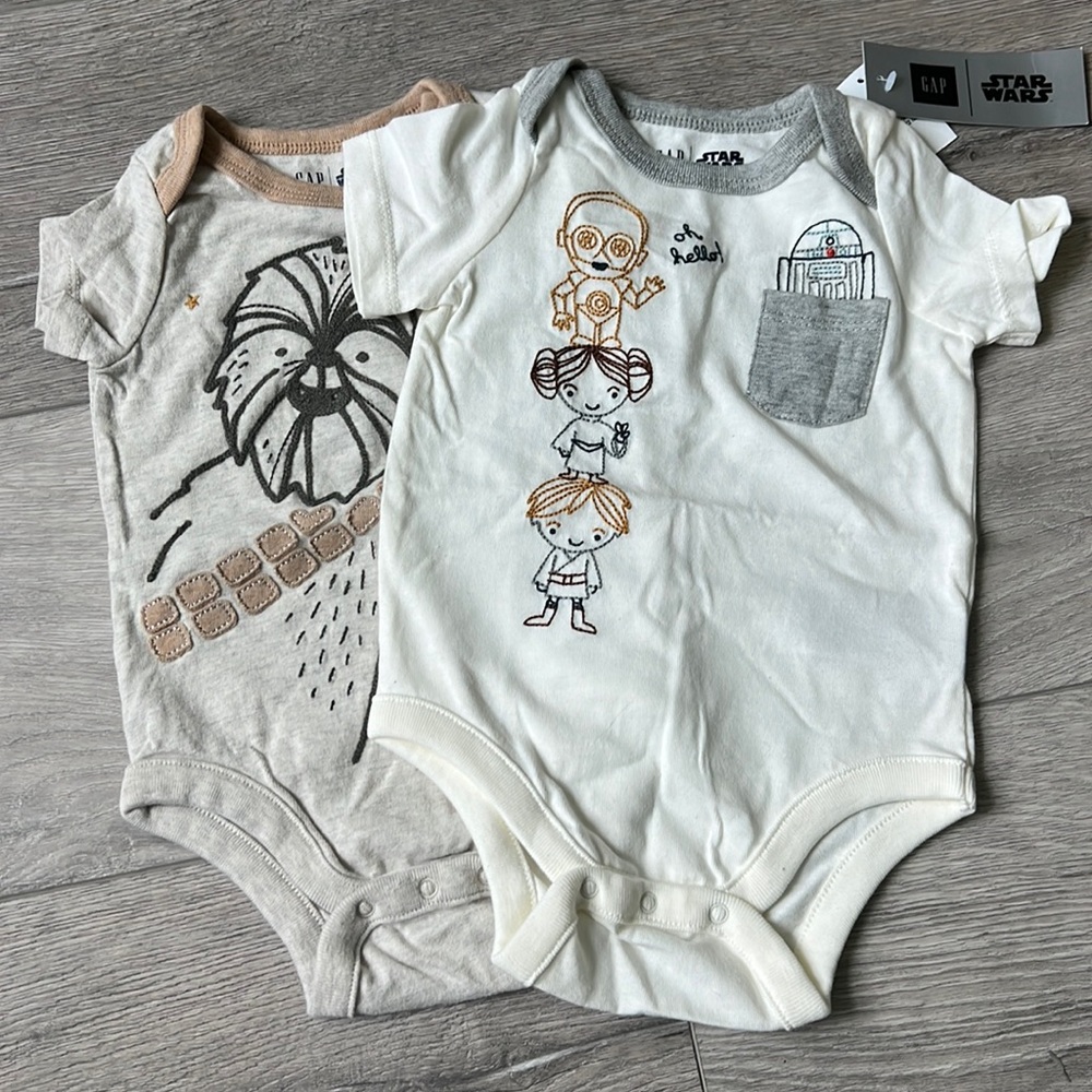 Gap Star Wars onsie bundle